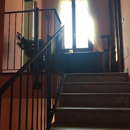 Bed and Breakfast Residenza Carlomaria Seregno Exterior foto
